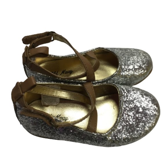 (BUNDLE) Please Mum Old Navy Disney Princess Shoes - Picture 8 of 16